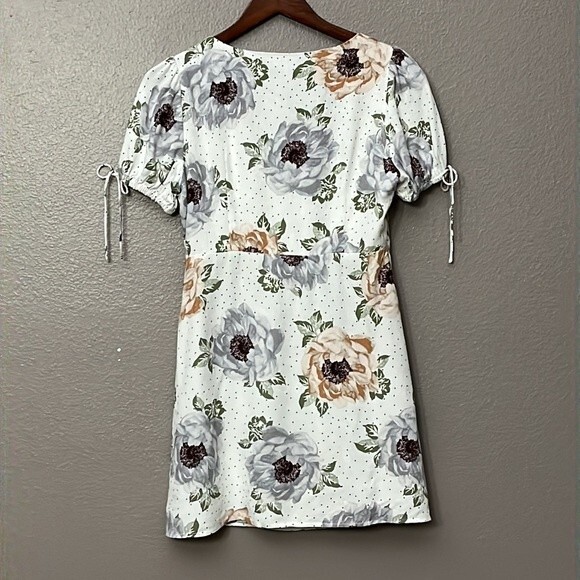 Blue blush pink Lily Medium wrap sundress with side button closure - Picture 11 of 13